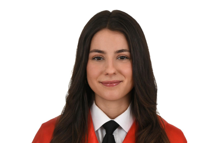 angela